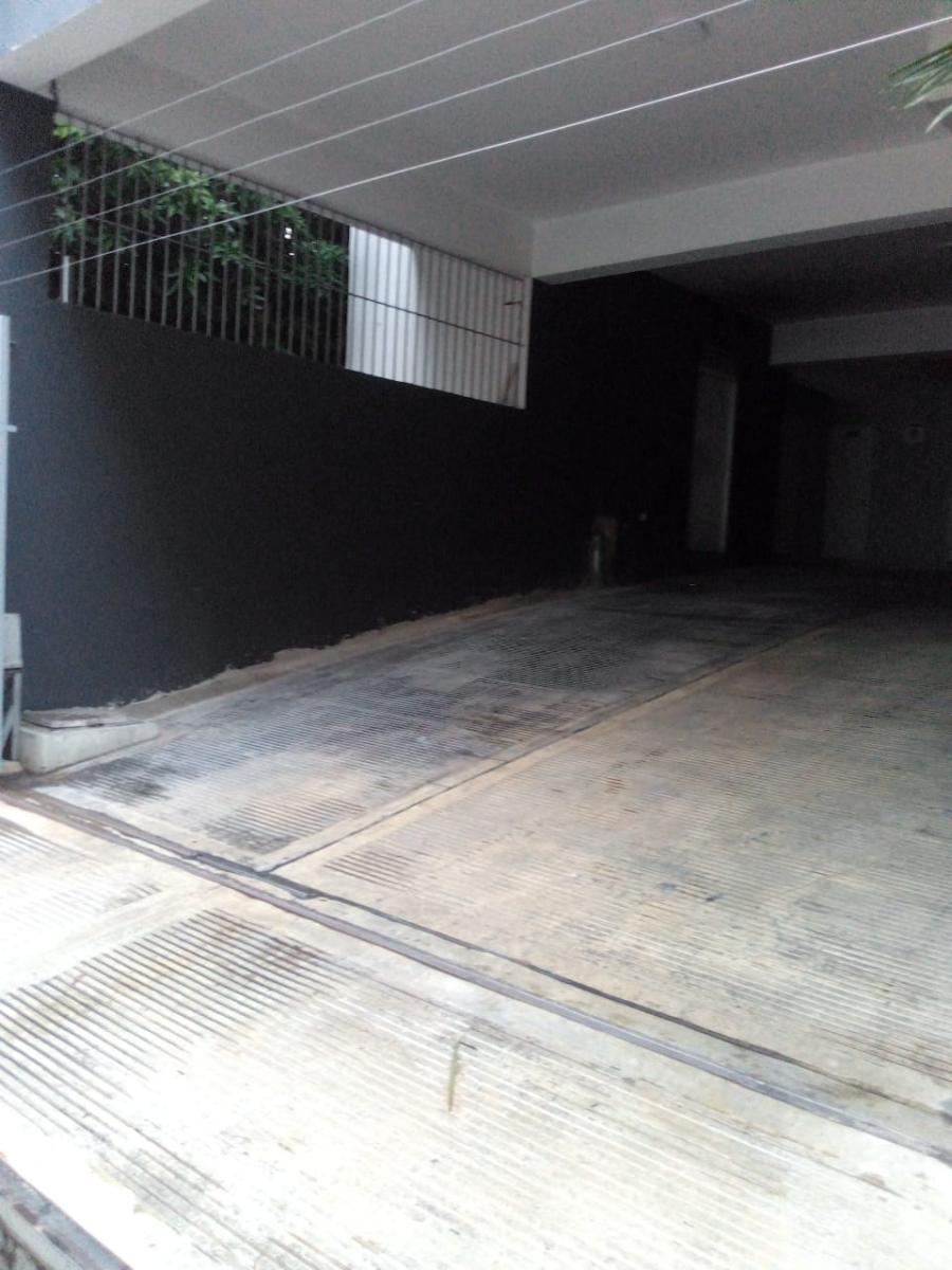 Apartamento Evaristo Morales - Image# 2